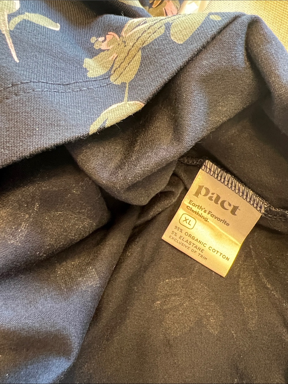 Pact Organic Fit & Flare Signature Scoop Dress Painted Petals Midnight Blue XL - Picture 9 of 9